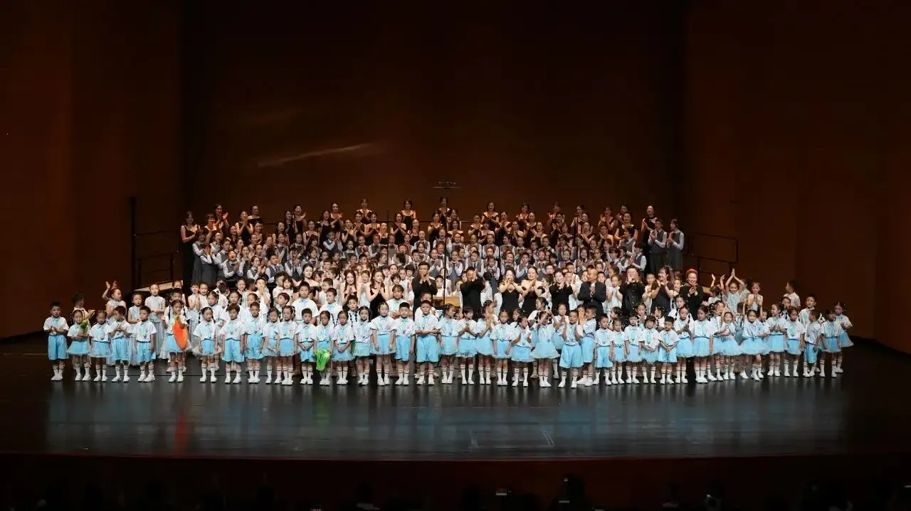 214135z21z4211k1xw16kh.webp
